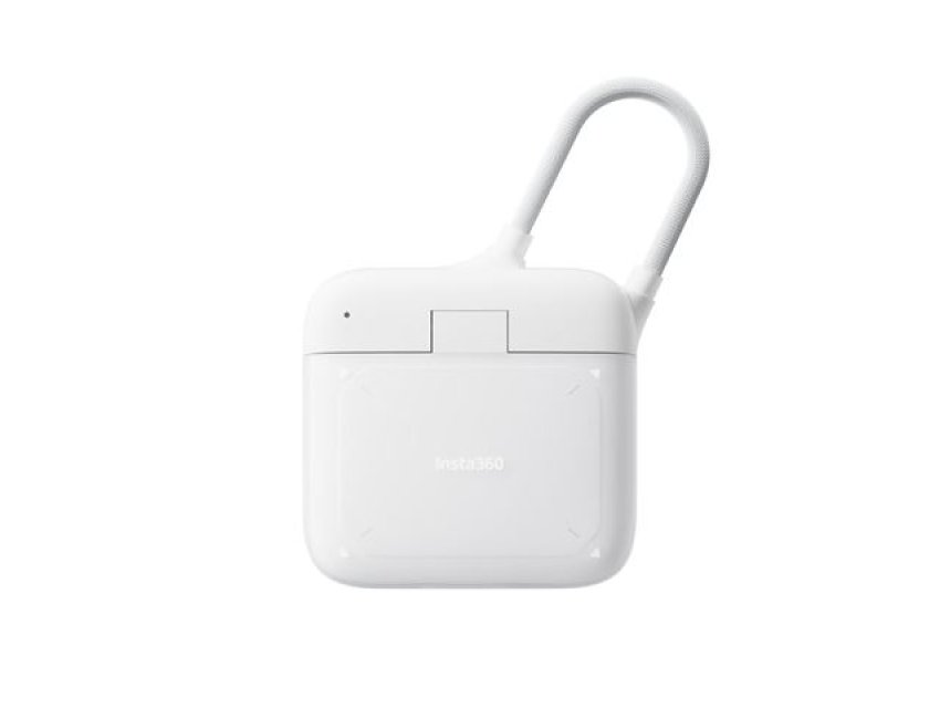 Insta360 2-in-1 Card Reader + Case